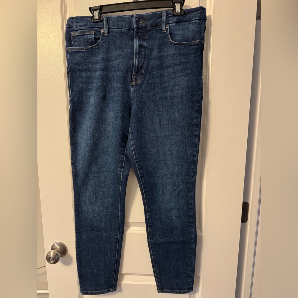 Good American Good Waist Chewed Pocket Jeans